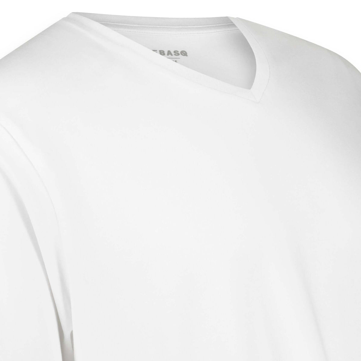 James' V-Neck White — GOTS certified organic cotton men's tee, no harmful dyes, LEBASQ